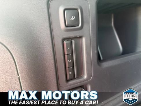 Used 2025 Lincoln Navigator Reserve AWD/4WD image 11