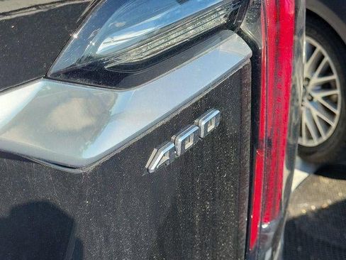 Certified 2023 Cadillac XT6 Sport w/ Platinum Package AWD/4WD image 10