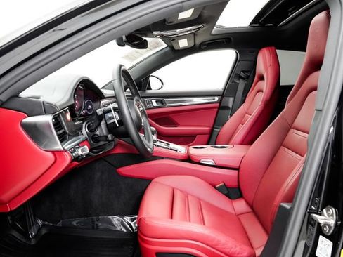 Certified 2023 Porsche Panamera 4 Platinum Edition AWD/4WD image 6