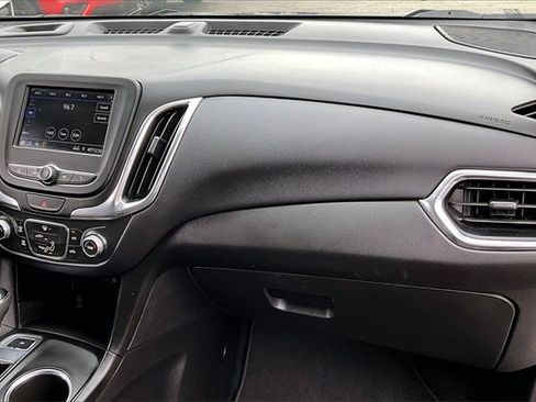 Used 2021 Chevrolet Equinox LT image 22