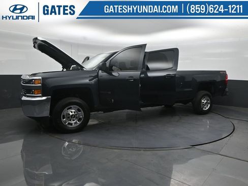Used 2017 Chevrolet Silverado 2500 W/T AWD/4WD image 49