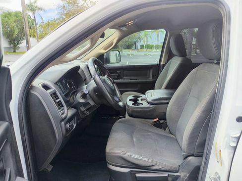 Used 2020 RAM 3500 Tradesman image 10