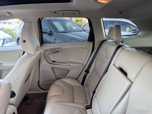 Used 2013 Volvo XC60 T6 AWD/4WD image 26