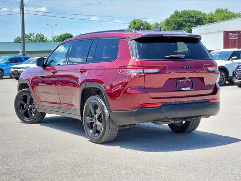 Certified 2023 Jeep Grand Cherokee L Altitude AWD/4WD image 5