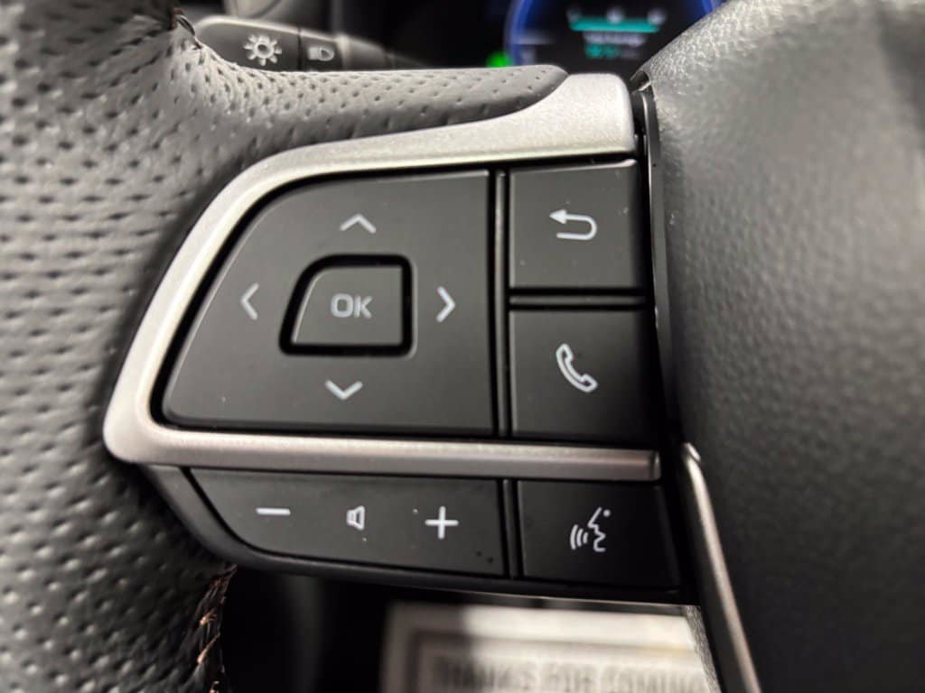 Used 2026 Toyota Sienna Limited FWD image 19