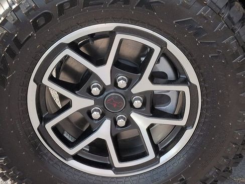 New 2026 Jeep Gladiator Rubicon AWD/4WD image 9