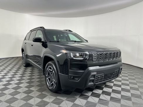 New 2026 Jeep Cherokee Laredo AWD/4WD image 9