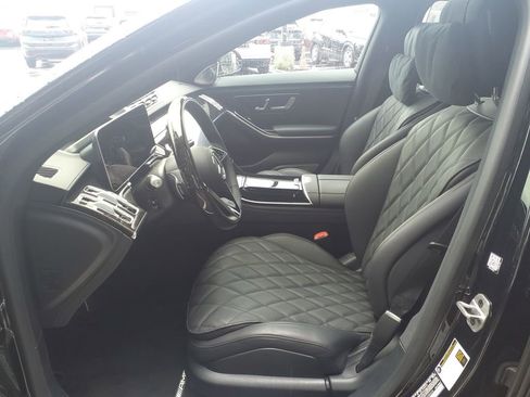 Certified 2024 Mercedes-Benz S 580 4MATIC Sedan image 18