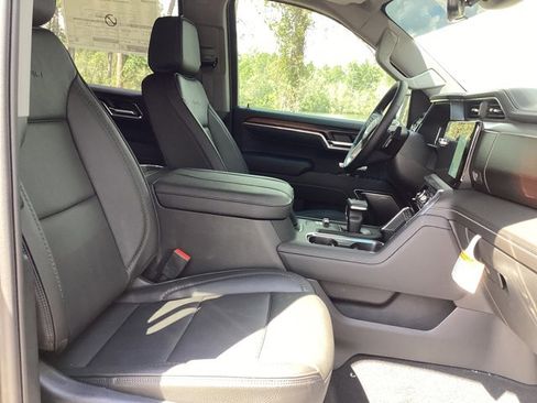 New 2025 GMC Sierra 1500 Denali w/ Denali Reserve Package image 22