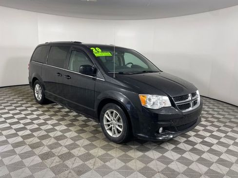 Used 2020 Dodge Grand Caravan SXT FWD image 15