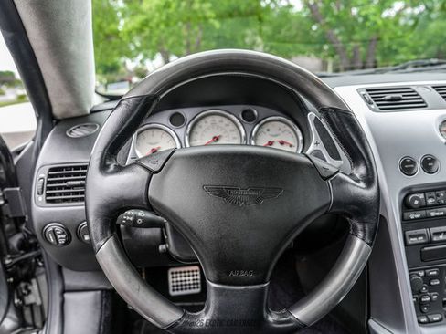 Used 2002 Aston Martin Vanquish RWD image 28