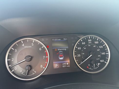 Used 2025 Nissan Sentra S FWD image 4