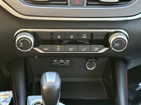 Used 2023 Nissan Altima 2.5 SR AWD/4WD image 16