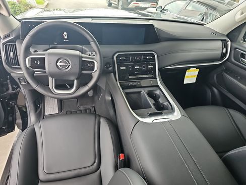 New 2026 Nissan Armada SV image 6