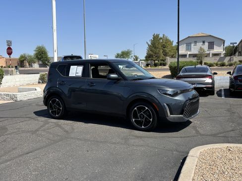 Certified 2023 Kia Soul EX FWD image 31
