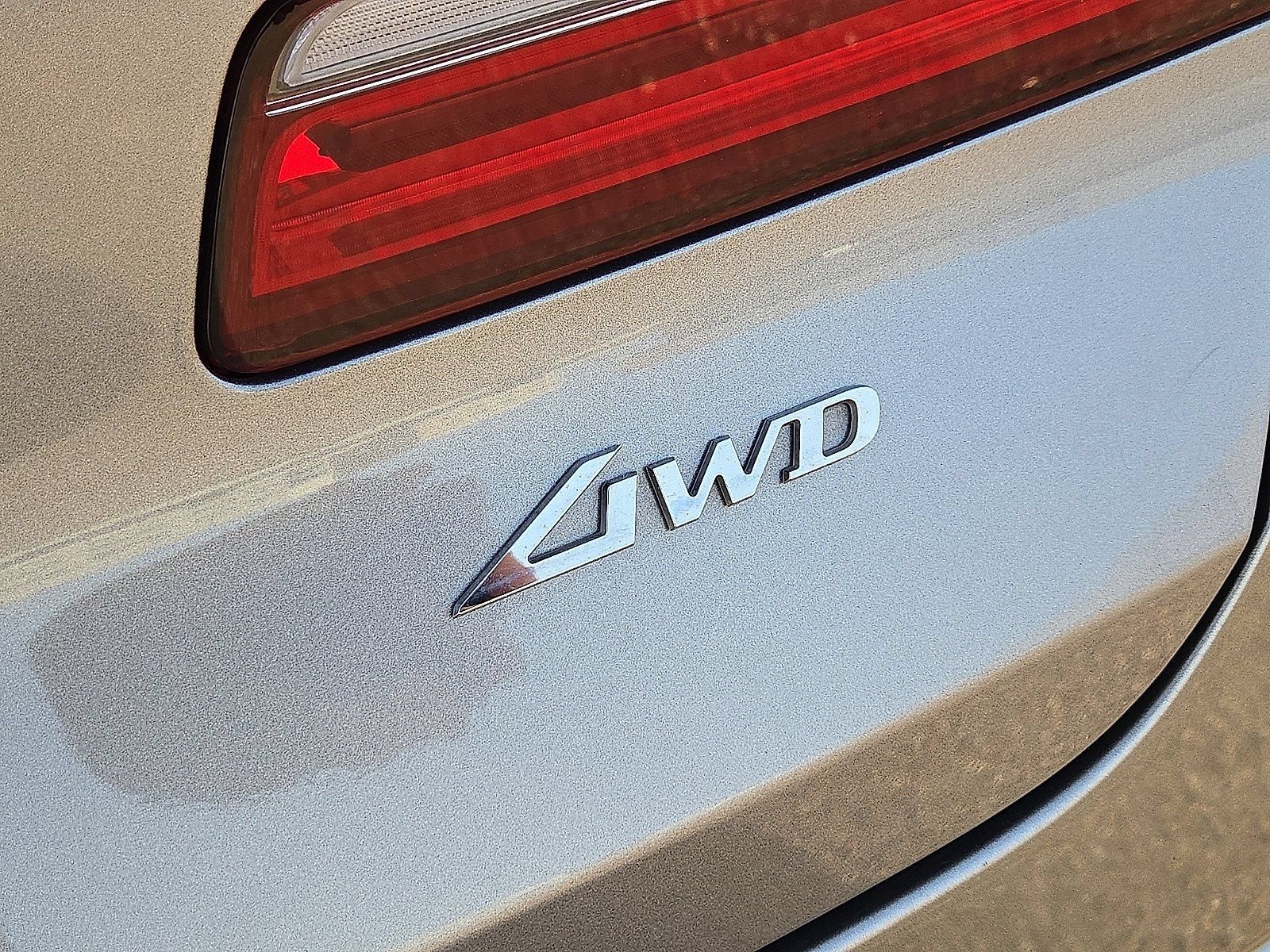 Used 2025 Genesis GV80 2.5T Standard AWD/4WD image 13