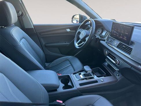 Certified 2023 Audi Q5 2.0T Premium w/ Convenience Package image 15