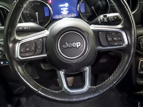 Used 2023 Jeep Wrangler Unlimited Sahara w/ Cold Weather Group AWD/4WD image 14