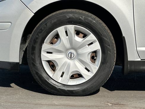 Used 2010 Nissan Versa 1.8 S w/ PWR Plus Pkg FWD image 25