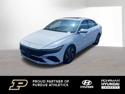 Certified 2025 Hyundai Elantra SEL FWD image 1