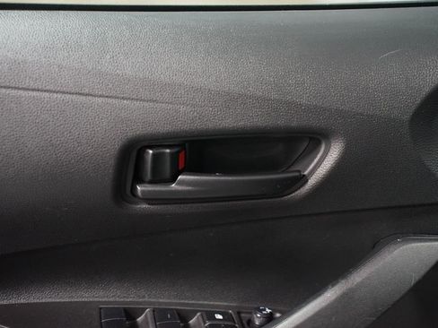 Used 2022 Toyota Corolla LE image 28