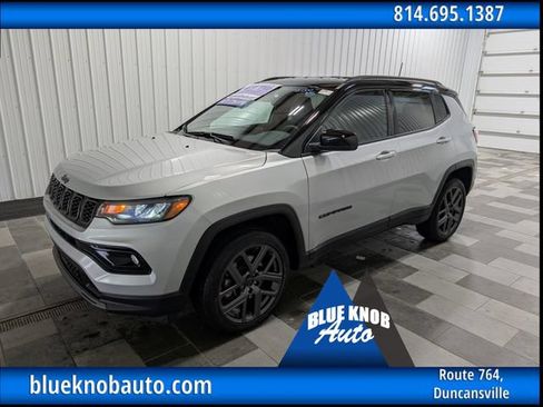 Used 2026 Jeep Compass Limited AWD/4WD image 1