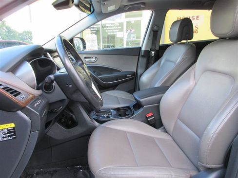 Used 2019 Hyundai Santa Fe XL image 27
