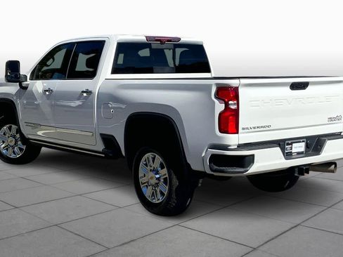 Used 2024 Chevrolet Silverado 3500 High Country w/ High Country Premium Package image 11