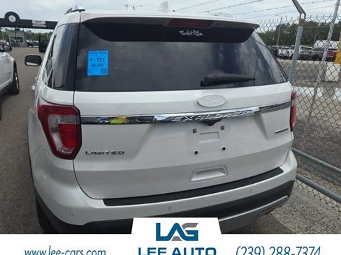Used 2016 Ford Explorer Limited w/ Equipment Group 301A FWD image 2