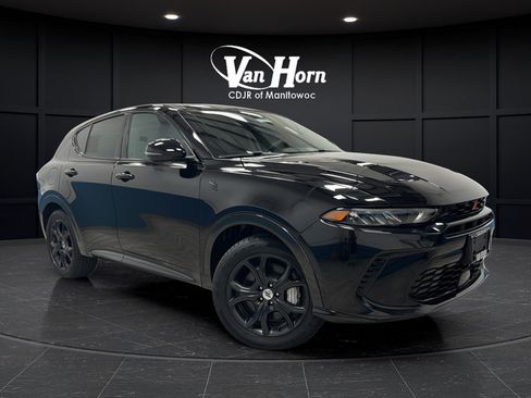Used 2024 Dodge Hornet R/T Plus w/ R/T Blacktop Package AWD/4WD image 1
