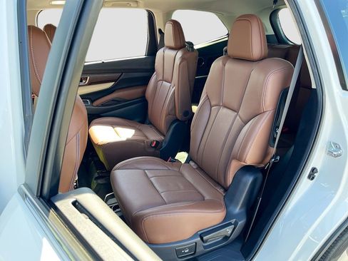 Used 2022 Subaru Ascent Touring image 25