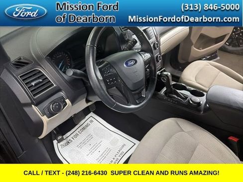 Used 2019 Ford Explorer XLT image 8