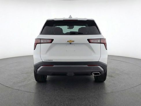 Used 2025 Chevrolet Equinox LT image 7