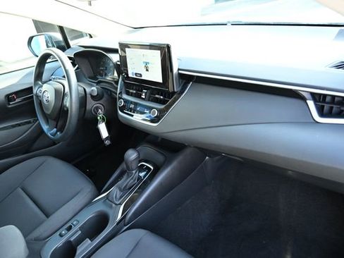 Used 2023 Toyota Corolla LE image 48