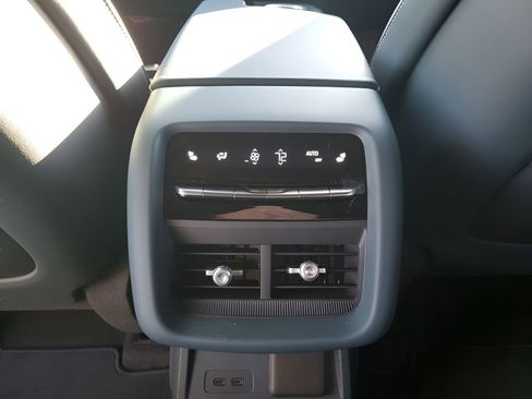 New 2026 Cadillac Lyriq Signature Luxury image 21