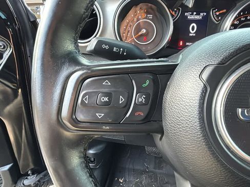 Used 2022 Jeep Wrangler Unlimited Sport image 16