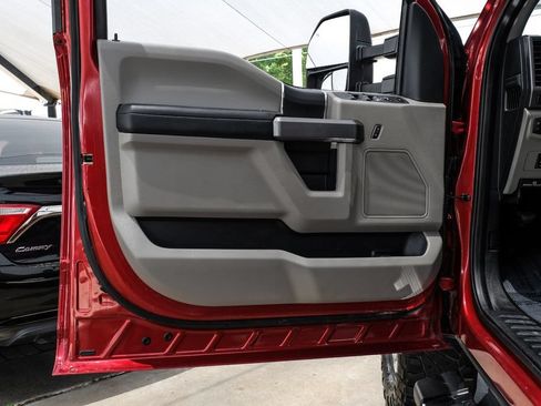 Used 2019 Ford F250 XLT w/ XLT Value Package AWD/4WD image 43