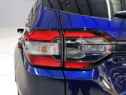 Used 2025 Honda Pilot EX-L image 15