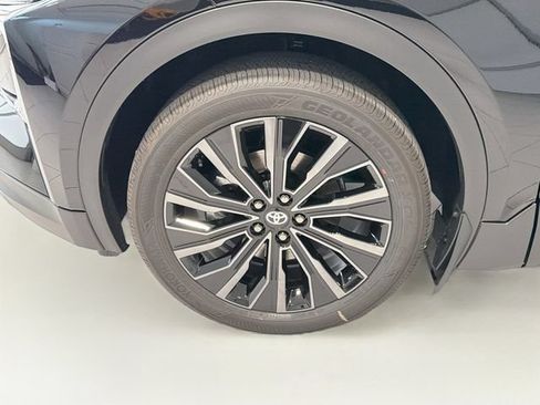 New 2026 Toyota C-HR AWD/4WD image 24