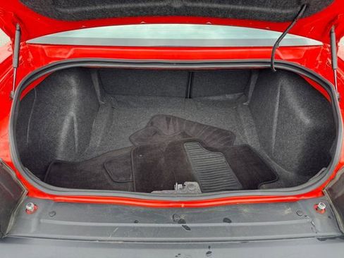 Used 2018 Dodge Challenger SXT w/ Blacktop Package RWD image 14