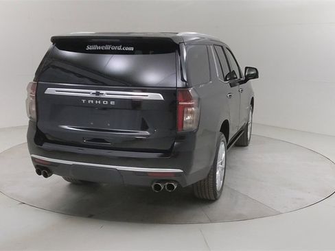 Used 2021 Chevrolet Tahoe High Country w/ Premium Package image 16