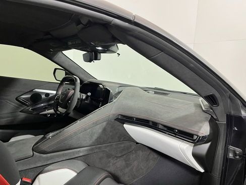 Used 2023 Chevrolet Corvette Z06 w/ Z07 Performance Package image 20