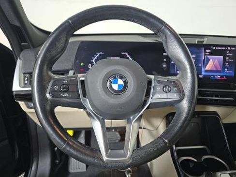 Used 2023 BMW X1 xDrive28i w/ Convenience Package AWD/4WD image 6