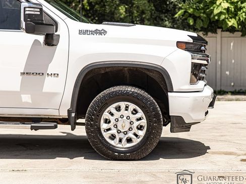Used 2020 Chevrolet Silverado 3500 High Country AWD/4WD image 9