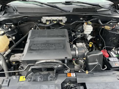 Used 2012 Ford Escape XLT image 29