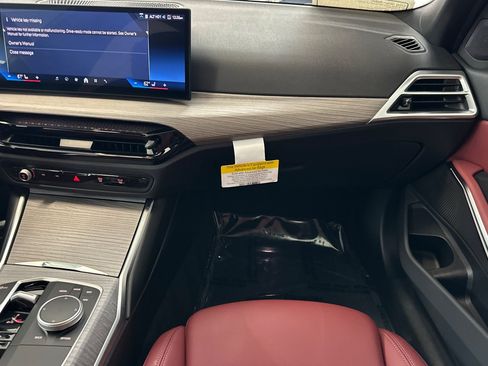 Used 2026 BMW 330i Sedan RWD image 34