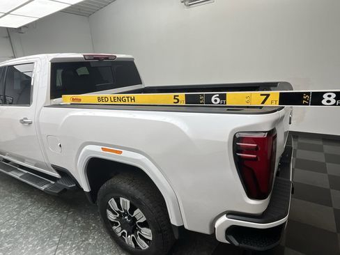 Certified 2024 GMC Sierra 3500 Denali w/ Technology Package image 35