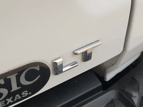 Used 2024 Chevrolet Colorado LT w/ LT Convenience Package II RWD image 10