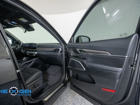 Used 2024 Kia Telluride SX X-Pro AWD/4WD image 41