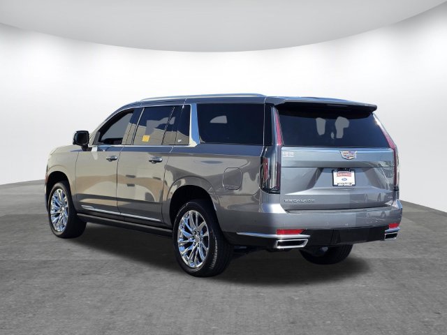Used 2021 Cadillac Escalade ESV Premium Luxury w/ Driver Assist Tech Package AWD/4WD image 6